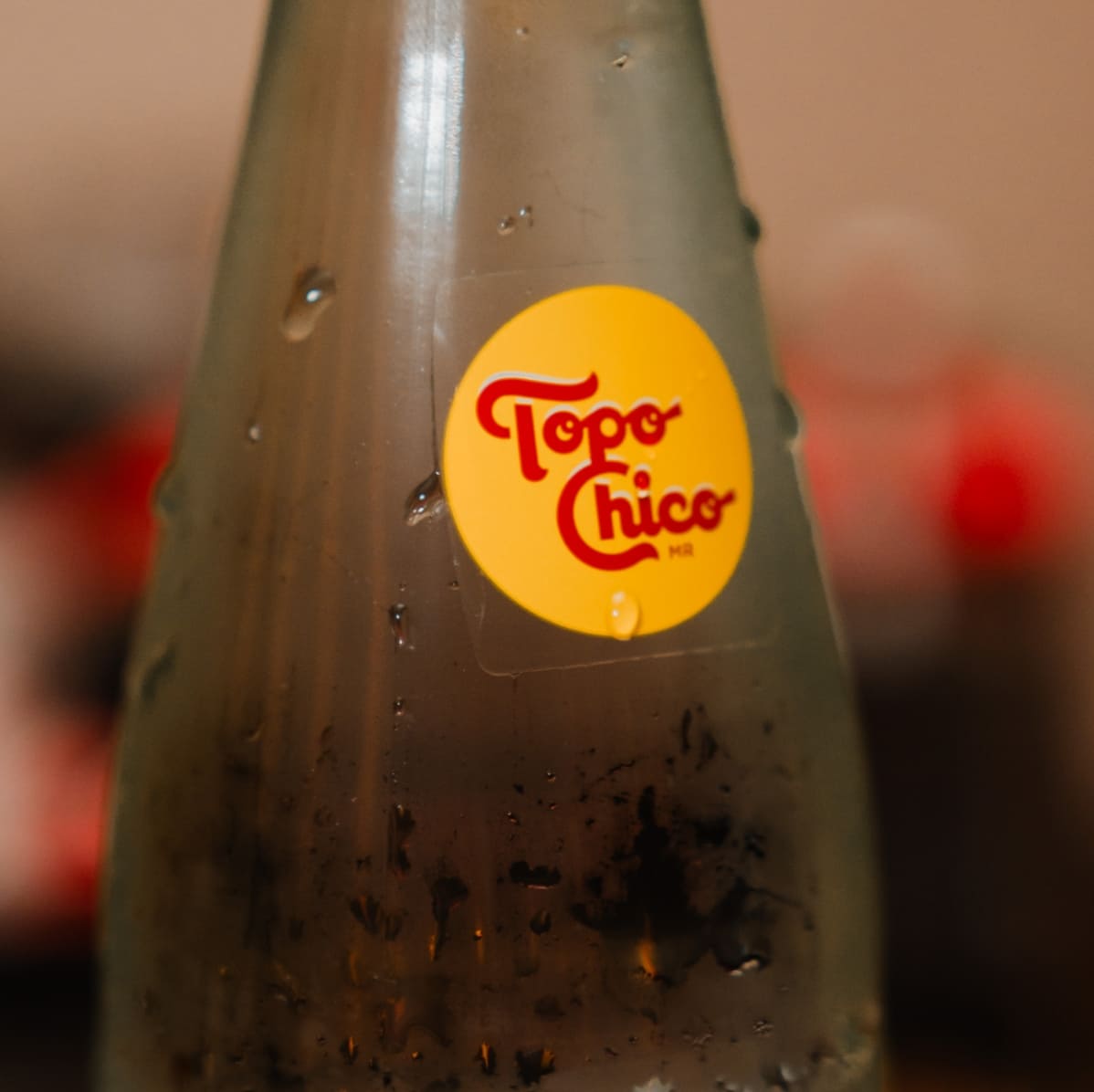 Botella de vidrio de Topo Chico.